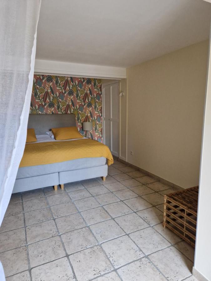 Villa Thebaide Chambres D'Hotes Laudun Luaran gambar